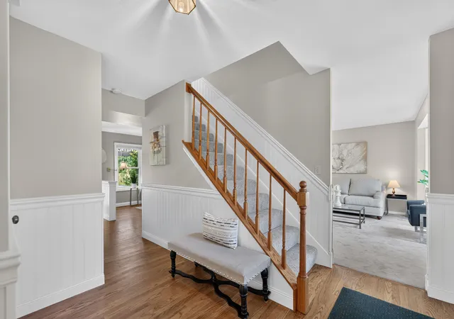Photo 3 of Single family home for sale at 1285 Berkshire Ln, Barrington, IL 60010 | MLS# 12771529 | Listing updated on 2026-10-06