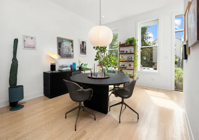Photo 1 of Single family home for sale at 1940 W Superior St, Chicago, IL 60622 | MLS# 12771539 | Listing updated on 2026-10-06