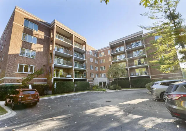 Condo for sale at 5320 N Lowell Ave #506, Chicago, IL 60630 | MLS# 12771554
