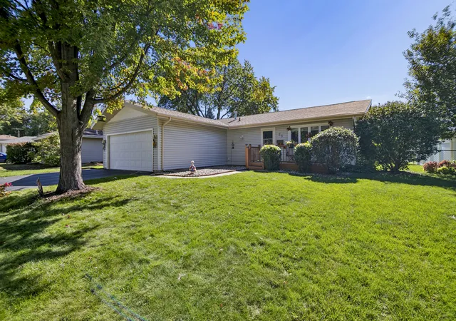 Single family home for sale at 25 Emery Dr, Bourbonnais, IL 60914 | MLS# 12771583