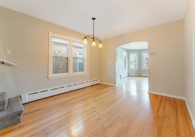 Photo 4 of Single family home for sale at 7933 W Sunset Dr, Elmwood Park, IL 60707 | MLS# 12771591 | Listing updated on 2026-10-27