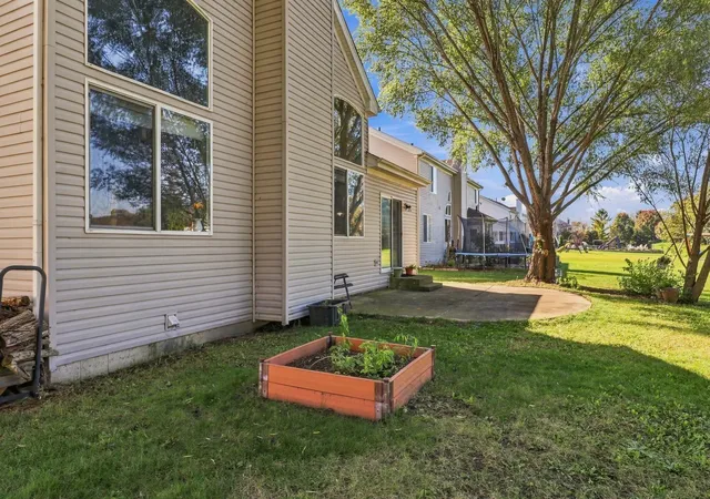 Photo 3 of Single family home for sale at 6426 Midleton Ln, Mc Henry, IL 60050 | MLS# 12771601 | Listing updated on 2026-10-29