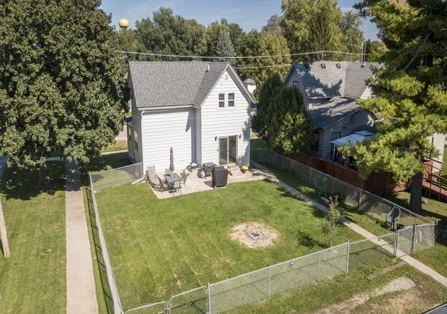Photo 2 of Single family home for sale at 412 Prospect St, Kirkland, IL 60146 | MLS# 12771616 | Listing updated on 2026-10-05