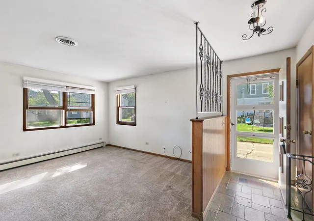 Photo 3 of Single family home for sale at 340 Illinois St, Dundee, IL 60118 | MLS# 12771654 | Listing updated on 2026-10-08