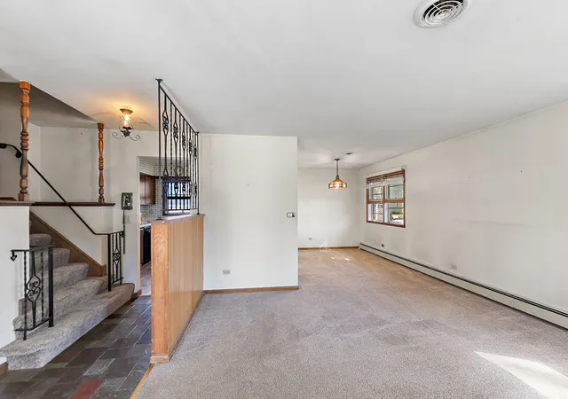 Photo 4 of Single family home for sale at 340 Illinois St, Dundee, IL 60118 | MLS# 12771654 | Listing updated on 2026-10-08