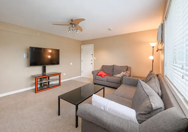 Photo 4 of Condo for sale at 17262 71st Court #4, Tinley Park, IL 60477 | MLS# 12771672 | Listing updated on 2026-10-20