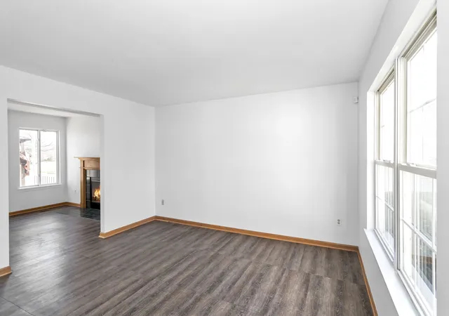 Photo 4 of Single family home for sale at 21157 W Covington Dr, Plainfield, IL 60544 | MLS# 12771696 | Listing updated on 2026-10-04