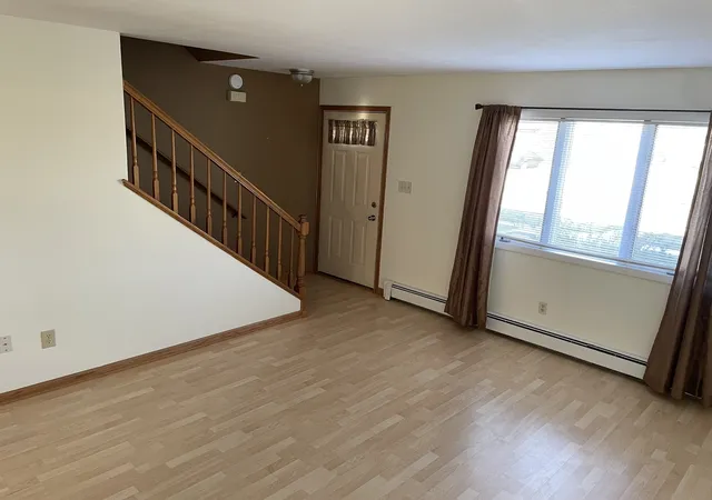 Photo 3 of Condo for sale at 110 Town Crst Dr #E, New Lenox, IL 60451 | MLS# 12771792 | Listing updated on 2026-10-07