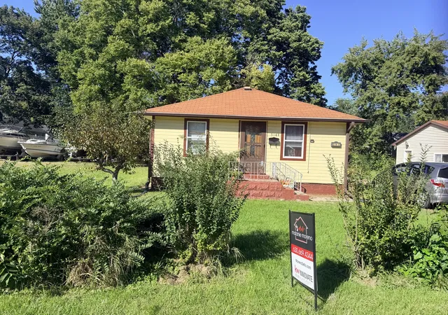 Photo 1 of Single family home for sale at 514 E Michigan St, Ottawa, IL 61350 | MLS# 12771806 | Listing updated on 2026-10-10