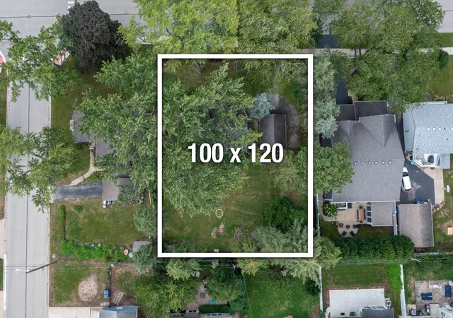 Photo 1 of Single family home for sale at 1314 N Eagle St, Naperville, IL 60563 | MLS# 12771810 | Listing updated on 2026-10-06
