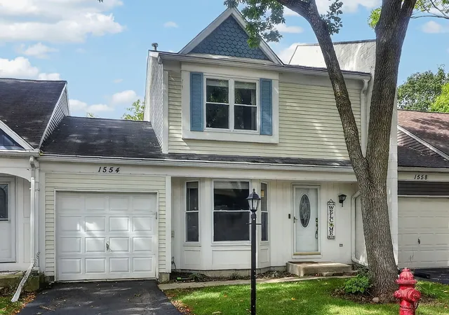 Photo 1 of Townhouse for sale at 1554 N Dartmoor Ave, Palatine, IL 60067 | MLS# 12771824 | Listing updated on 2026-10-07