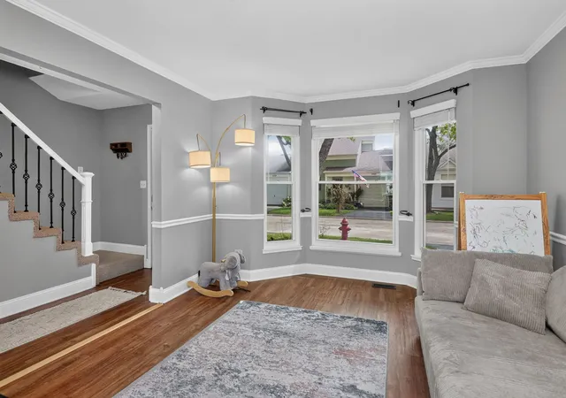 Photo 3 of Townhouse for sale at 1554 N Dartmoor Ave, Palatine, IL 60067 | MLS# 12771824 | Listing updated on 2026-10-07
