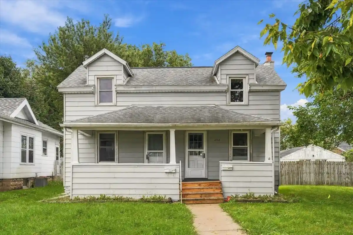 Listing Photo 1 - Condo for sale in 408 8th Ave located at 408 8th Ave, Sterling, IL 61081 - Unit 408 8th Avenue