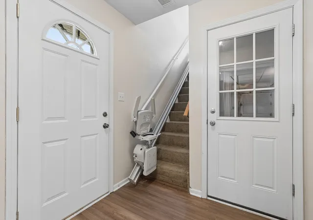 Photo 4 of Condo for sale at 604 Waverly Ct #D, New Lenox, IL 60451 | MLS# 12771873 | Listing updated on 2026-10-07