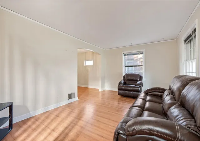 Photo 2 of Single family home for sale at 7350 W Summerdale Ave, Chicago, IL 60656 | MLS# 12771889 | Listing updated on 2026-10-08