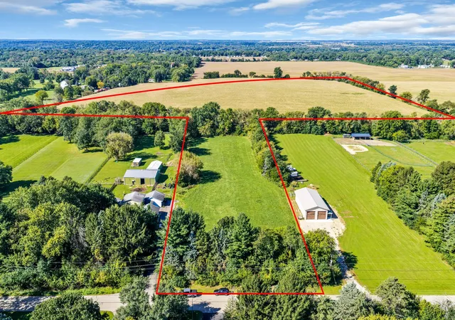 Photo 1 of Land for sale at 0 S Ridgeway Rd, Ringwood, IL 60072 | MLS# 12771891 | Listing updated on 2026-10-06