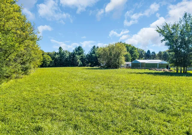 Photo 3 of House for sale at 0 S Ridgeway Rd, Ringwood, IL 60072 | MLS# 12771891 | Listing updated on 2026-10-06