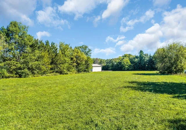 Photo 4 of House for sale at 0 S Ridgeway Rd, Ringwood, IL 60072 | MLS# 12771891 | Listing updated on 2026-10-06