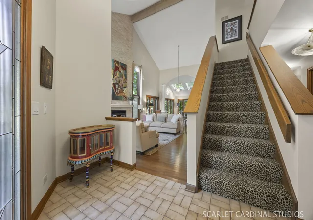 Photo 3 of Single family home for sale at 1750 Hickory Ln, Wheaton, IL 60187 | MLS# 12771892 | Listing updated on 2026-10-22