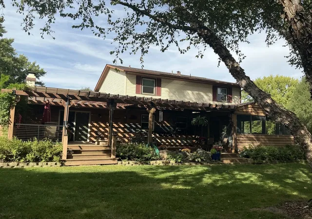 Photo 3 of Single family home for sale at 2330 Ridgefield Rd, Princeton, IL 61356 | MLS# 12771908 | Listing updated on 2026-10-07