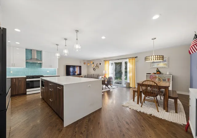 Photo 3 of Single family home for sale at 8s263 College Rd, Naperville, IL 60540 | MLS# 12771925 | Listing updated on 2026-10-08