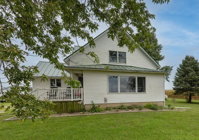 Photo 1 of Single family home for sale at 8103 E 1700 Street, Cambridge, IL 61238 | MLS# 12771931 | Listing updated on 2026-10-27