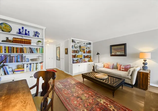 Photo 3 of Condo for sale at 1630 Sheridan Rd #2G, Wilmette, IL 60091 | MLS# 12771942 | Listing updated on 2026-10-08