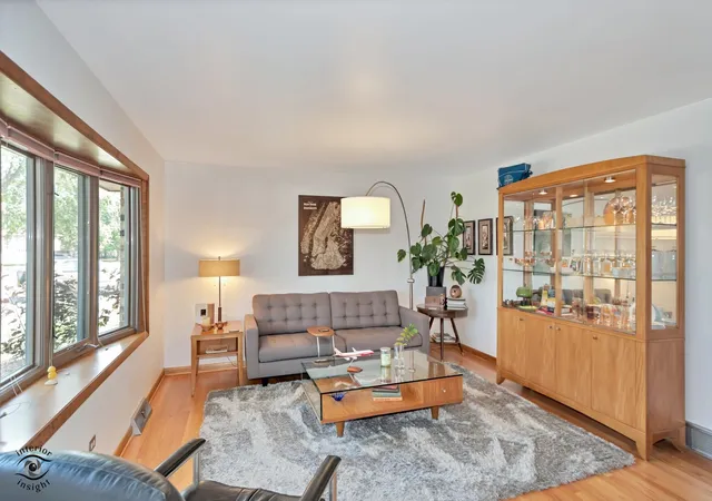 Photo 3 of Single family home for sale at 7531 170th Street, Tinley Park, IL 60477 | MLS# 12771955 | Listing updated on 2026-10-04