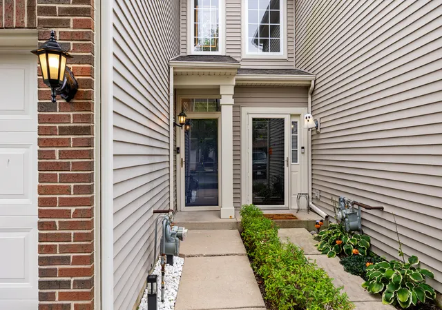 Photo 2 of Townhouse for sale at 17664 S Alta Dr, Lockport, IL 60441 | MLS# 12771990 | Listing updated on 2026-10-08