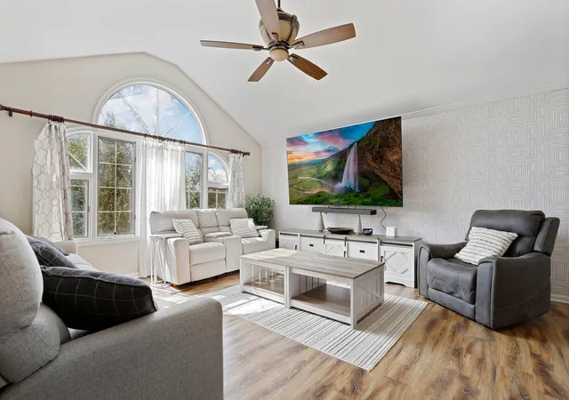 Photo 3 of Single family home for sale at 7910 W 92nd Avenue, Crown Point, IN 46307 | MLS# 12772005 | Listing updated on 2026-10-02