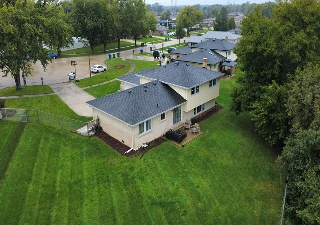 Photo 46 of Single family home for sale at 12025 Winchester Rd, Orland Park, IL 60467 | MLS# 12772033 | Listing updated on 2026-10-20