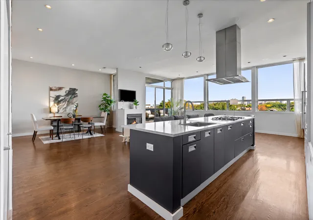Photo 2 of Condo for sale at 1750 N Clybourn Ave #402, Chicago, IL 60614 | MLS# 12772044 | Listing updated on 2026-10-18