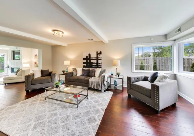 Photo 3 of Single family home for sale at 2535 Techny Rd, Northbrook, IL 60062 | MLS# 12772089 | Listing updated on 2026-10-06