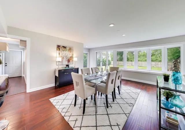 Photo 4 of Single family home for sale at 2535 Techny Rd, Northbrook, IL 60062 | MLS# 12772089 | Listing updated on 2026-10-06