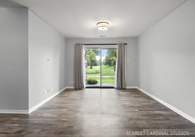 Listing Photo 5 - Condo for sale in building located at 1773 Gloucester Ct, Wheaton, IL 60189 - Unit #A