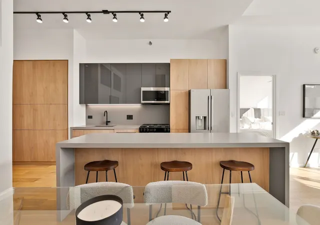 Photo 3 of Condo for sale at 321 S Sangamon St #908, Chicago, IL 60607 | MLS# 12772120 | Listing updated on 2026-10-07