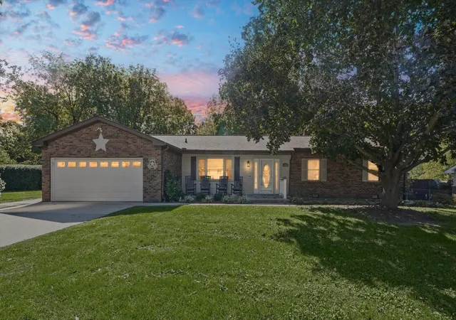 Photo 3 of Single family home for sale at 206 Cherokee Dr, Georgetown, IL 61846 | MLS# 12772125 | Listing updated on 2026-10-07