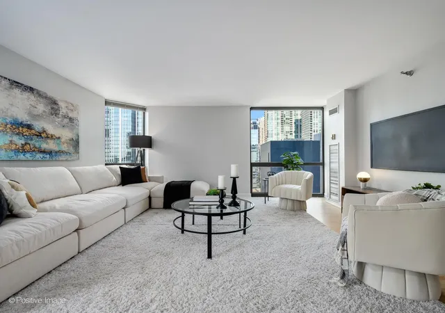 Photo 3 of Condo for sale at 70 W Huron St #1602, Chicago, IL 60654 | MLS# 12772165 | Listing updated on 2026-09-29