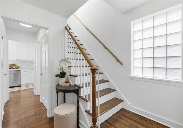 Photo 2 of Single family home for sale at 2107 Lincolnwood Dr, Evanston, IL 60201 | MLS# 12772175 | Listing updated on 2026-10-01