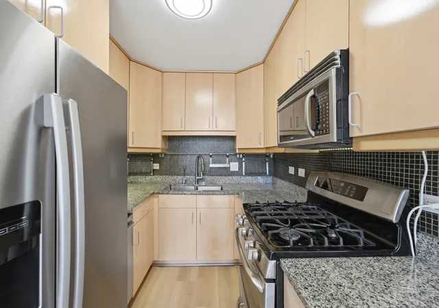 Photo 3 of Townhouse for sale at 1243 Ranch View Ct, Buffalo Grove, IL 60089 | MLS# 12772182 | Listing updated on 2026-10-07