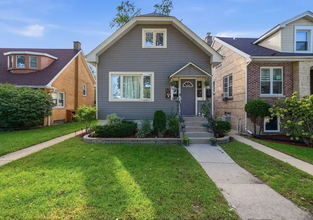 Photo 1 of Single family home for sale at 4220 Home Ave, Stickney, IL 60402 | MLS# 12772213 | Listing updated on 2026-10-07