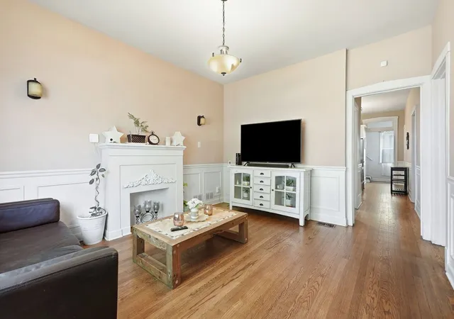 Photo 3 of Single family home for sale at 4220 Home Ave, Stickney, IL 60402 | MLS# 12772213 | Listing updated on 2026-10-07