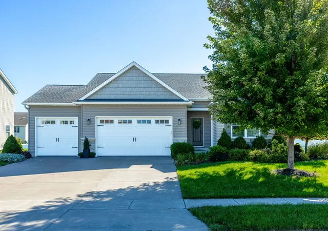 Single family home for sale at 5659 Idaho Dr, Bettendorf, IA 52722 | MLS# 12772227