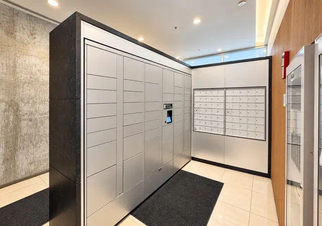 Photo 1 of Condo for sale at 1845 S Michigan Ave #1208, Chicago, IL 60616 | MLS# 12772252 | Listing updated on 2026-10-06