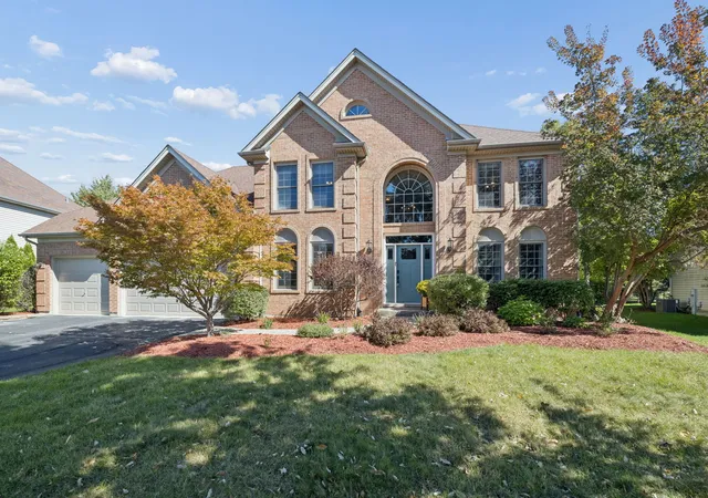 Photo 2 of Single family home for sale at 23034 Persimmon Ln, Plainfield, IL 60586 | MLS# 12772287 | Listing updated on 2026-10-22