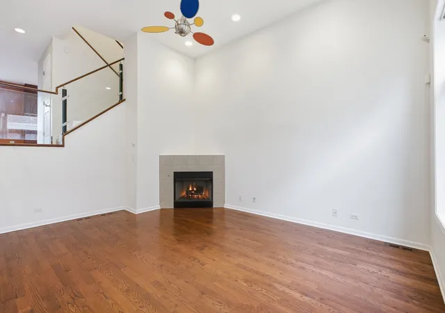 Photo 4 of Townhouse for sale at 820 W 36th Street #2, Chicago, IL 60609 | MLS# 12772322 | Listing updated on 2026-10-08