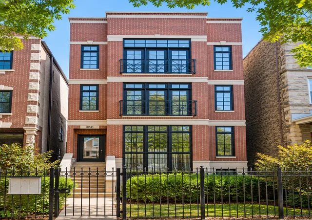 Condo for sale at 3241 N Clifton Ave #3, Chicago, IL 60657 | MLS# 12772350