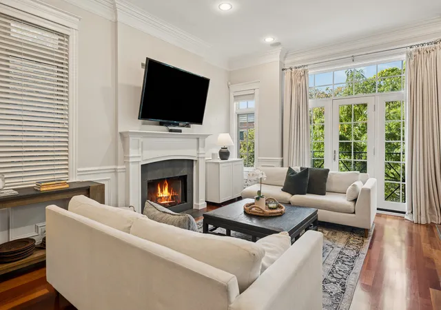 Photo 3 of Condo for sale at 3241 N Clifton Ave #3, Chicago, IL 60657 | MLS# 12772350 | Listing updated on 2026-10-09