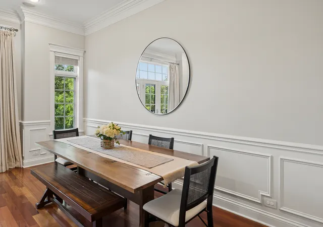 Photo 4 of Condo for sale at 3241 N Clifton Ave #3, Chicago, IL 60657 | MLS# 12772350 | Listing updated on 2026-10-09