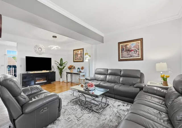 Photo 4 of Townhouse for sale at (Undisclosed), Lombard, IL 60148 | MLS# 12772440 | Listing updated on 2026-10-07